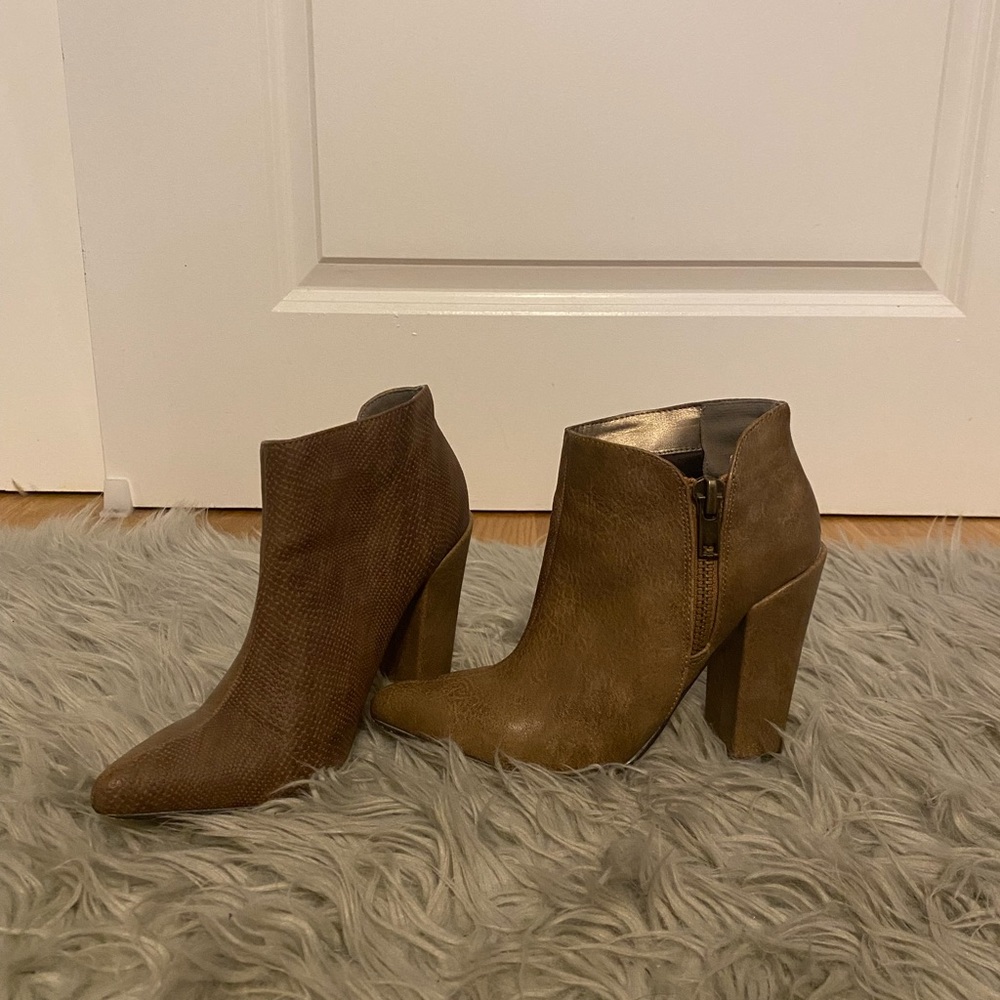 Michael Antonio tan ankle boots